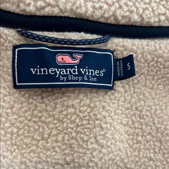 Vineyard Vines Stillwater Sherpa Vest size small - Picture 3 of 6